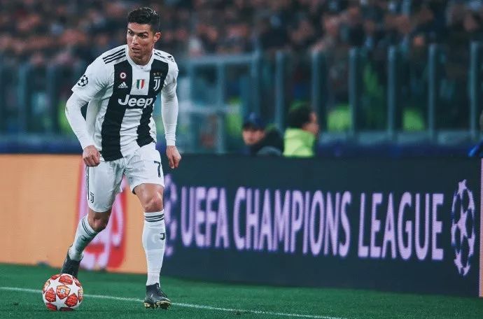 初二生小T 初二生小T